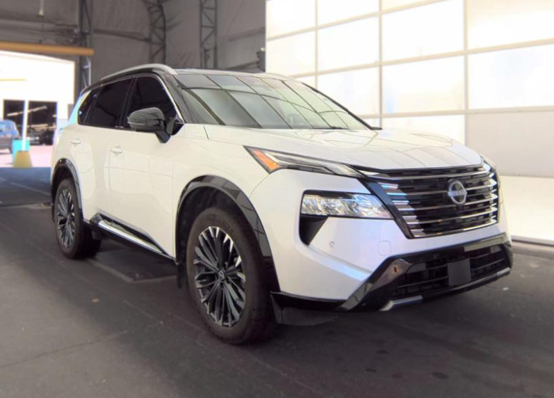 Nissan Rogue