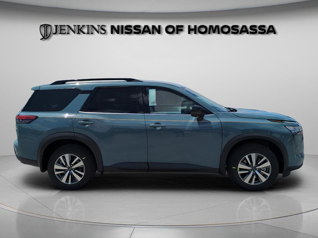New 2026 Nissan Pathfinder SL SUV