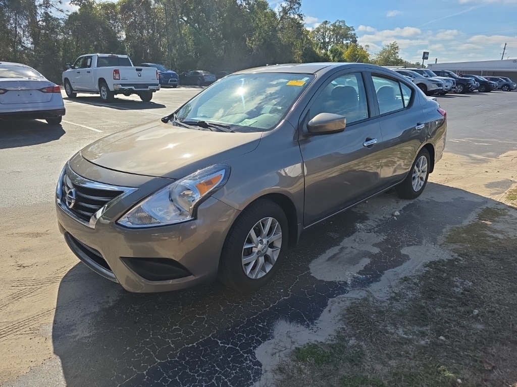 Used 2015 Nissan Versa 1.6 Sedan