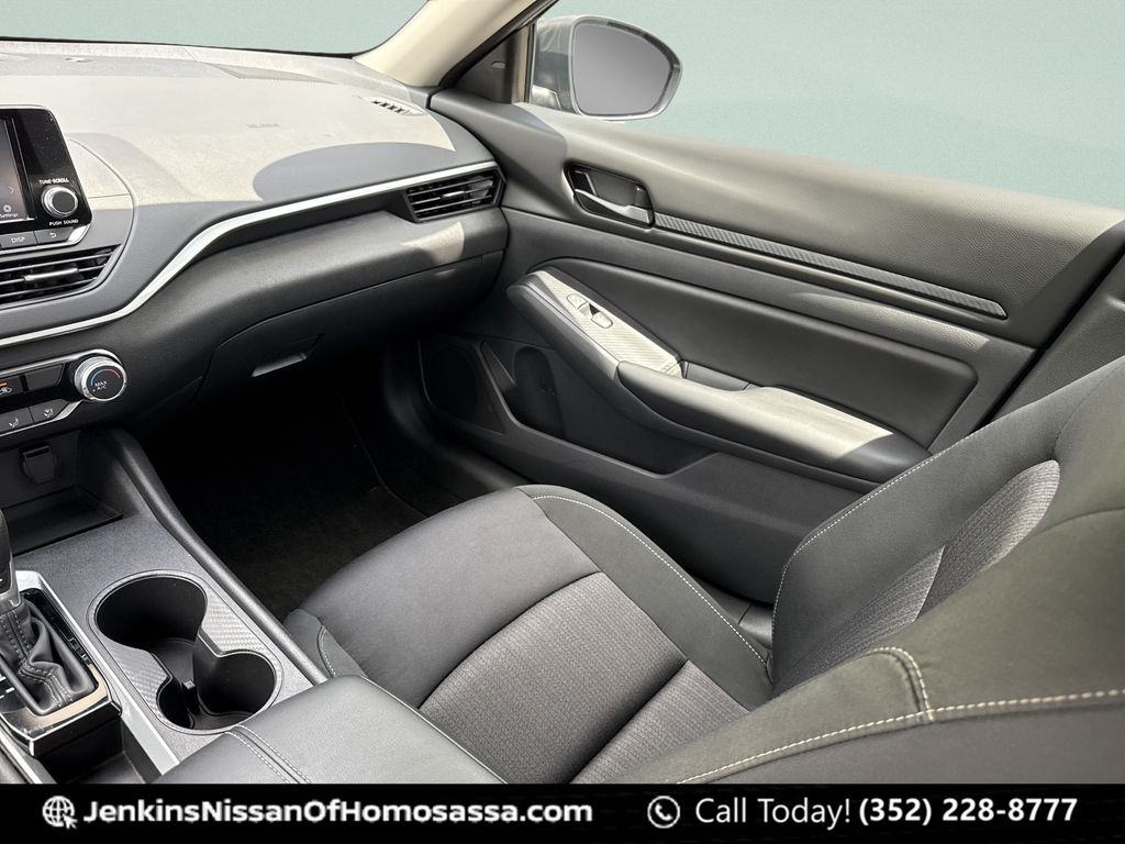 2024 Nissan Altima S - Photo 35