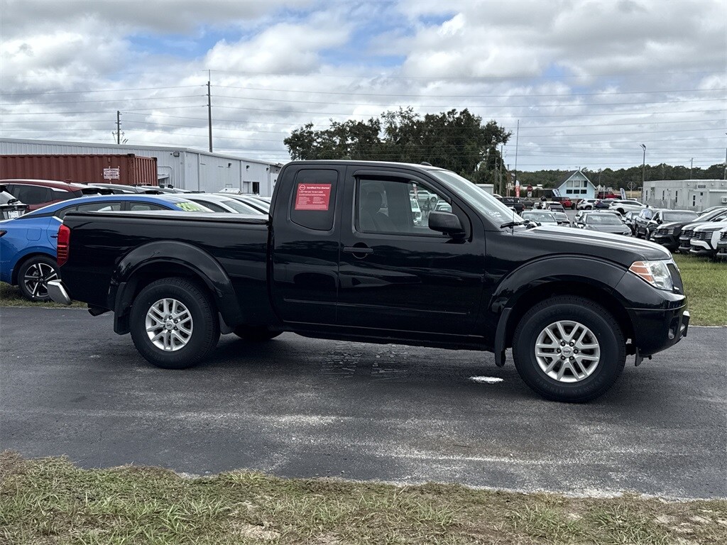 2018 Nissan Frontier SV photo 3