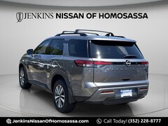 2026 Nissan Pathfinder SL SUV