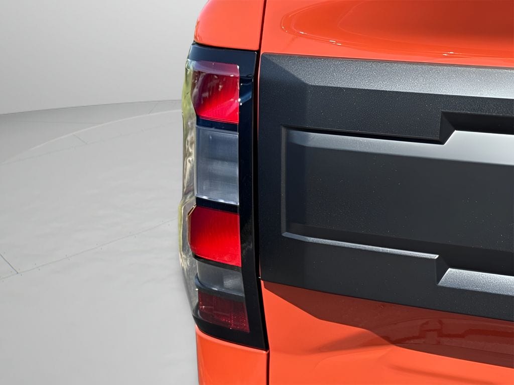 2025 Nissan Frontier PRO-4X - Photo 38