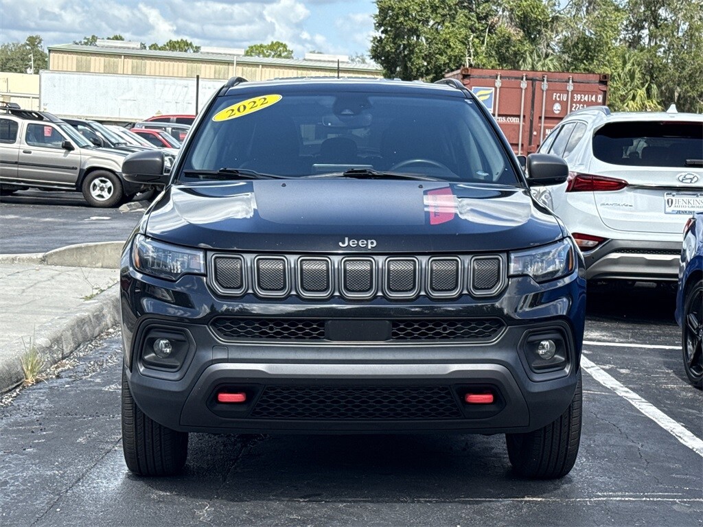2022 Jeep Compass Trailhawk photo 2