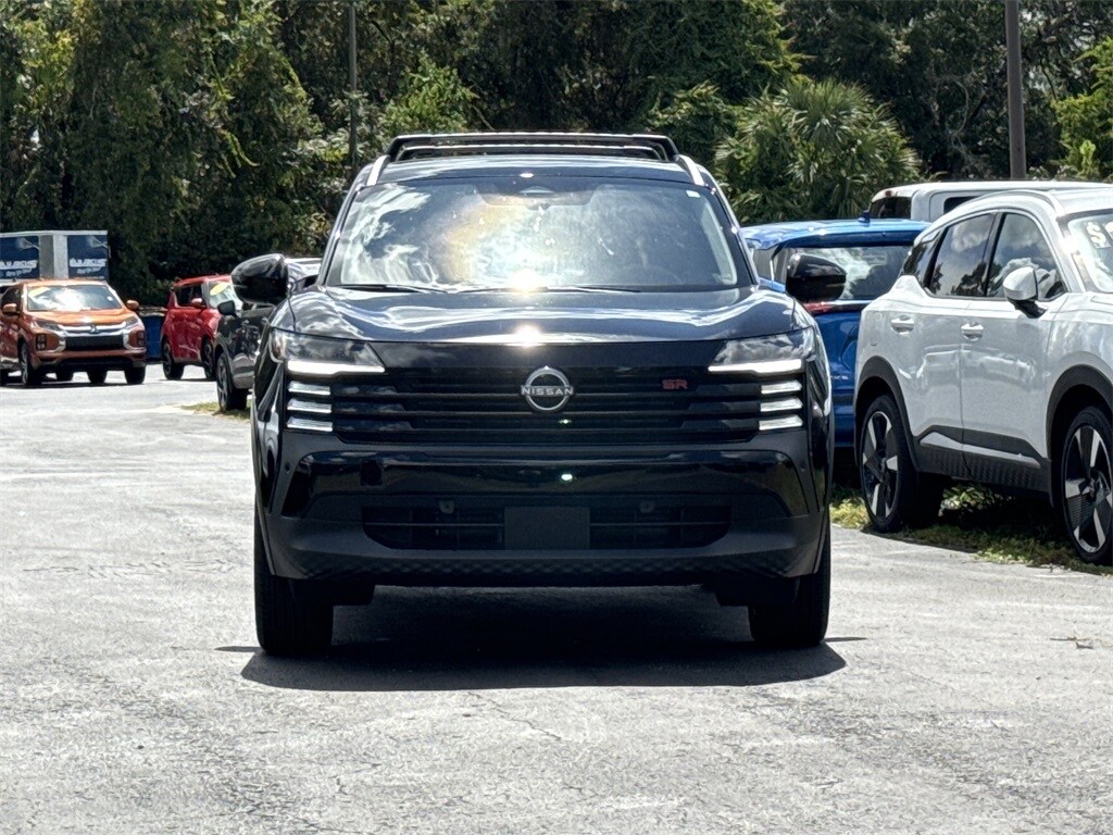 New 2026 Nissan Kicks SR SUV