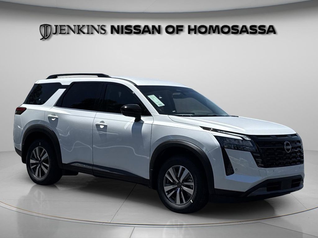 New 2026 Nissan Pathfinder SL SUV