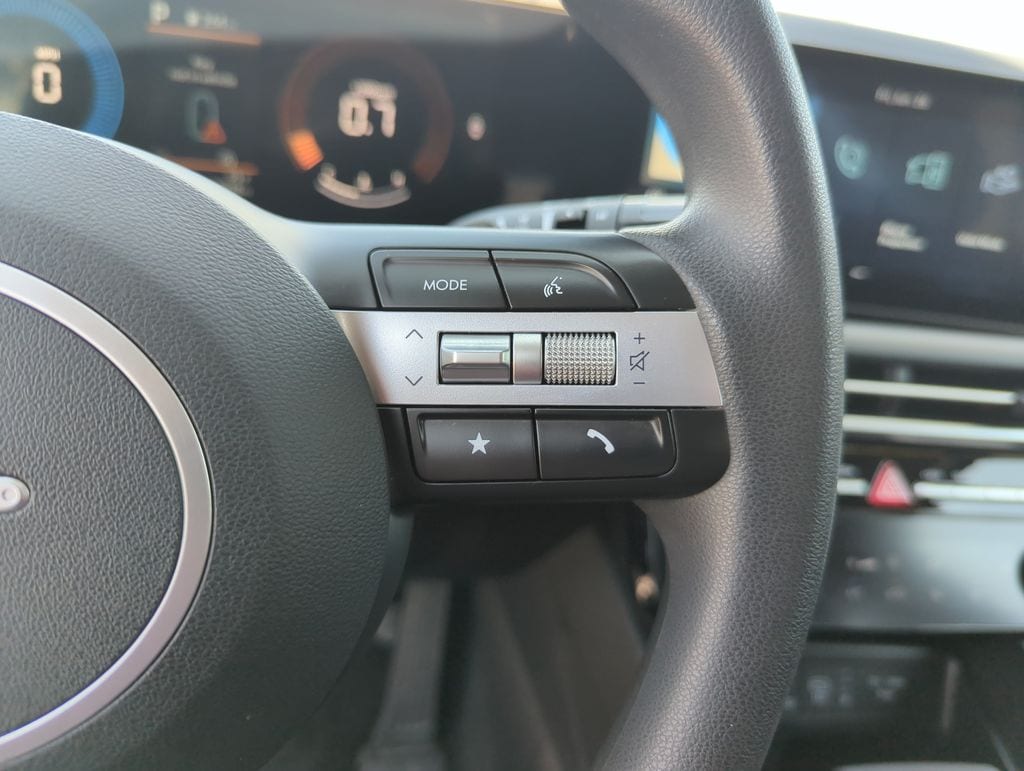 2025 Hyundai Tucson SEL - Photo 44