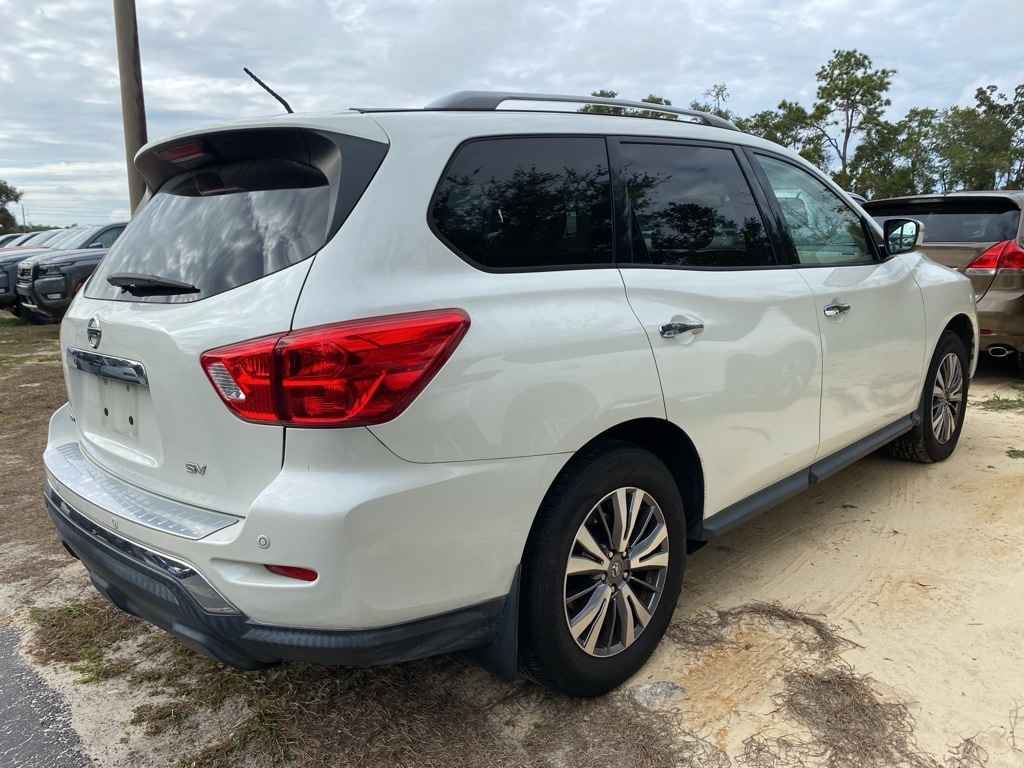Used 2018 Nissan Pathfinder SV SUV