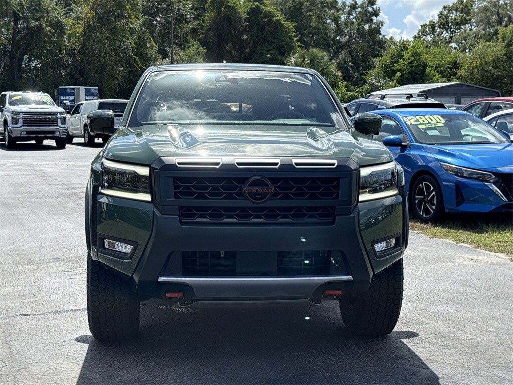 2026 Nissan Frontier PRO-4X photo 3