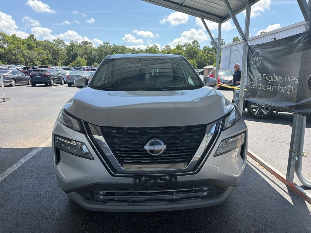 2023 Nissan Rogue SV AWD's photo