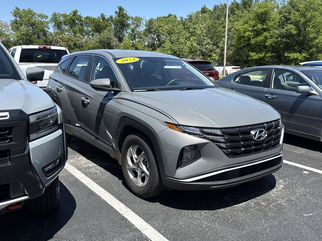 Used 2024 Hyundai Tucson SE SUV