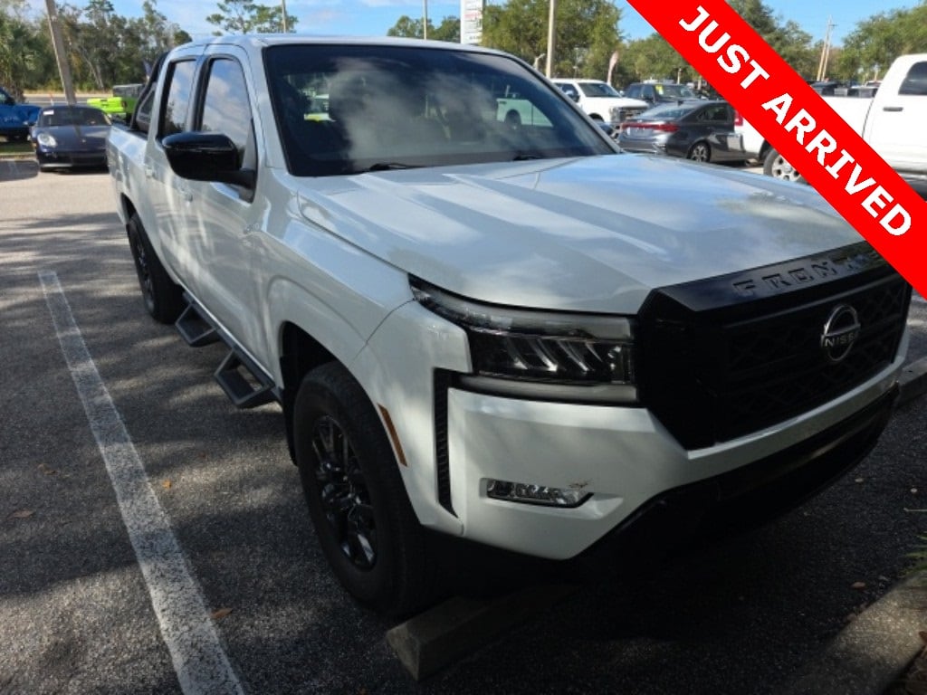 2023 Nissan Frontier SV