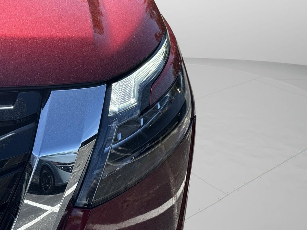 2023 Nissan Pathfinder SV - Photo 17