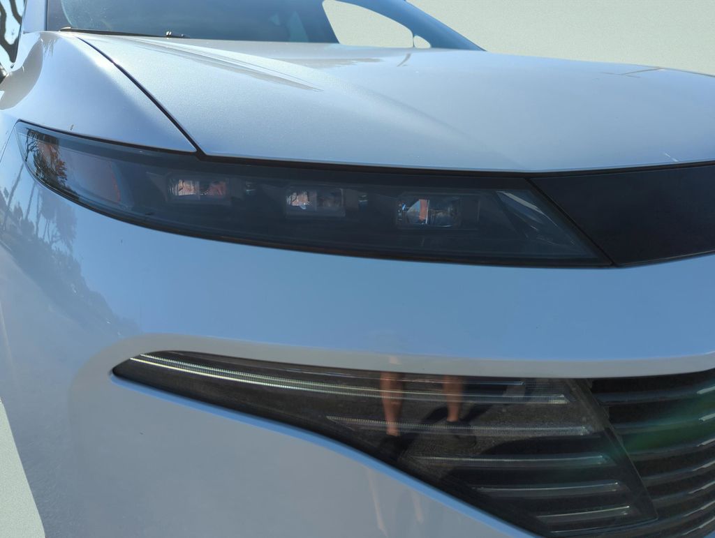 2025 Nissan Murano SL - Photo 13