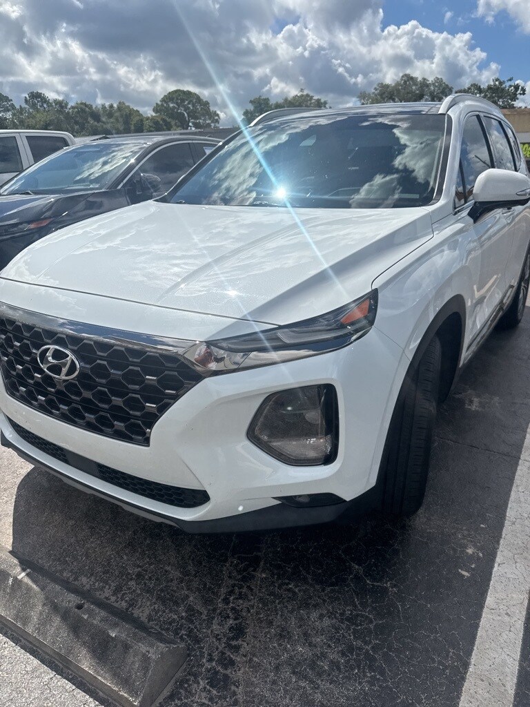 2020 Hyundai Santa Fe Limited photo 2