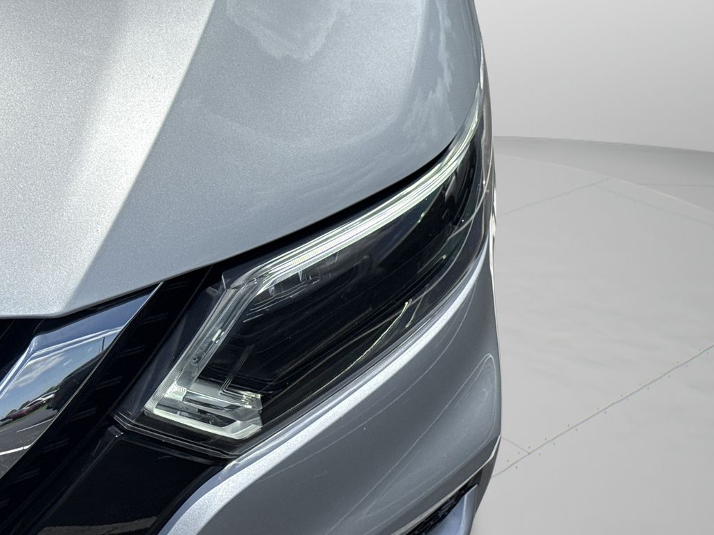 2021 Nissan Rogue Sport SL - Photo 17
