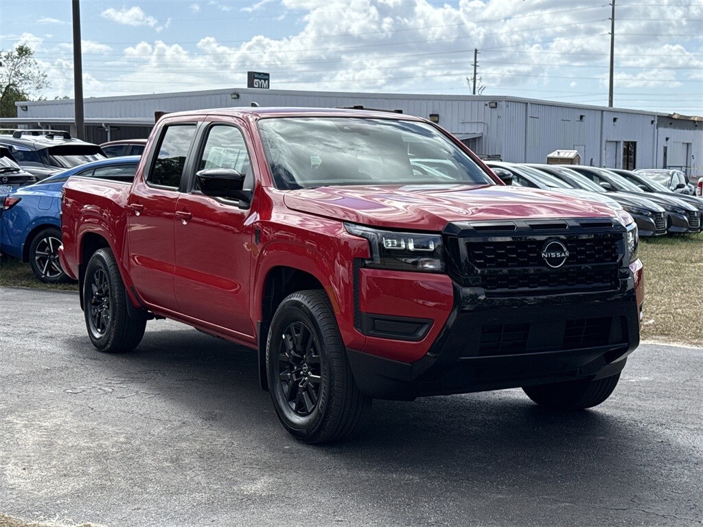 2026 Nissan Frontier SV photo 2