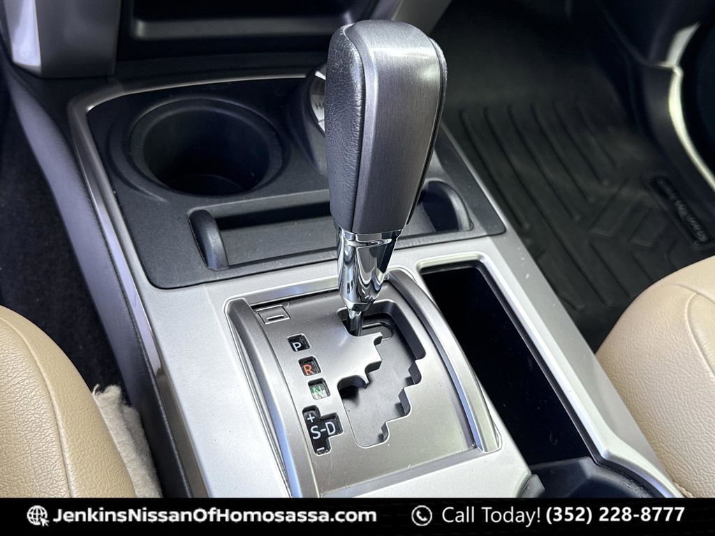 2021 Toyota 4Runner SR5 - Photo 38