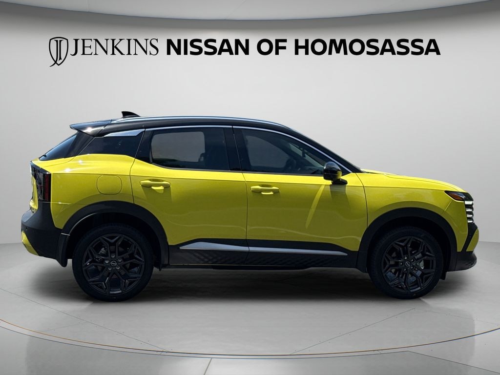 New 2026 Nissan Kicks SR SUV
