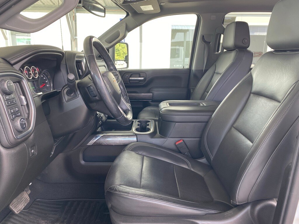 2020 Chevrolet Silverado 3500HD LTZ photo 4