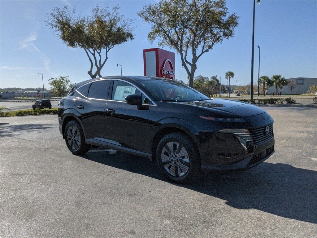 2025 Nissan Murano SL photo 2