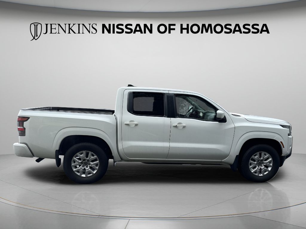 2024 Nissan Frontier SV - Photo 6