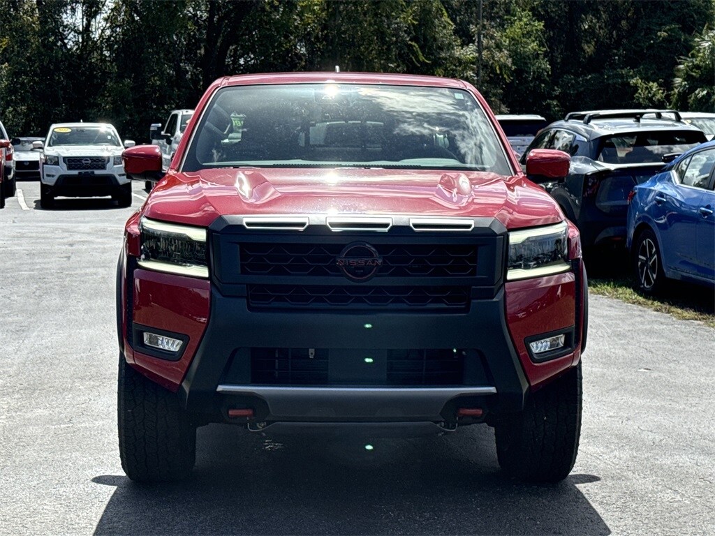 2026 Nissan Frontier PRO-4X photo 2