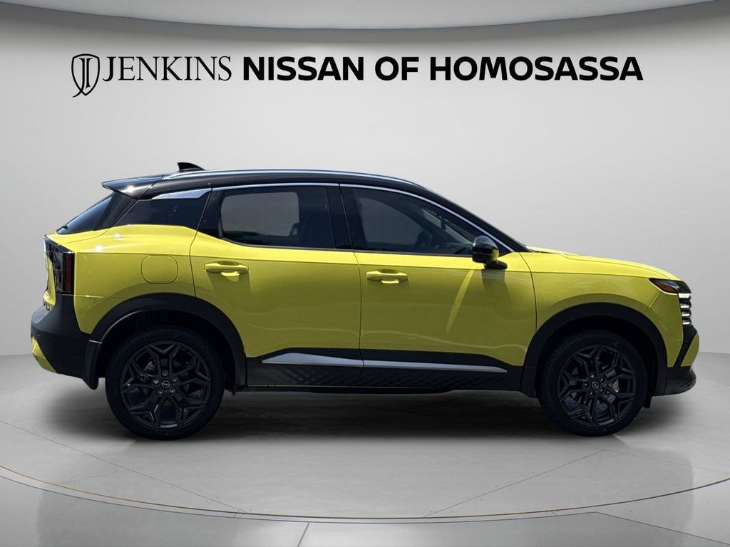 New 2026 Nissan Kicks SR SUV