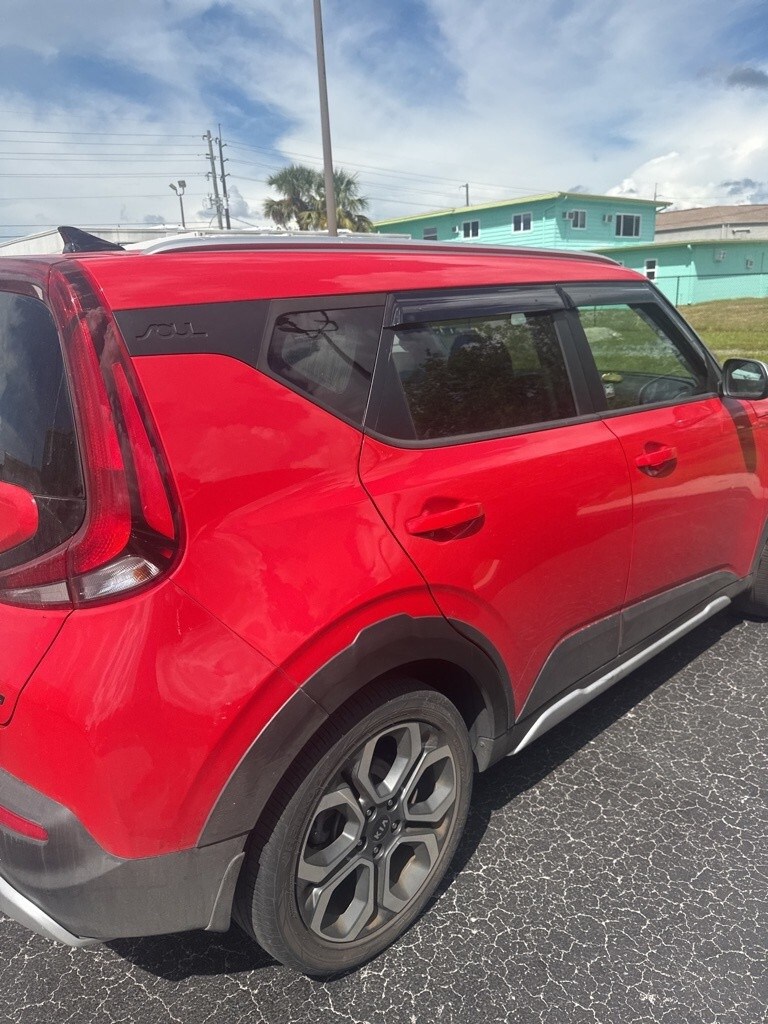 2021 Kia Soul X-Line photo 2