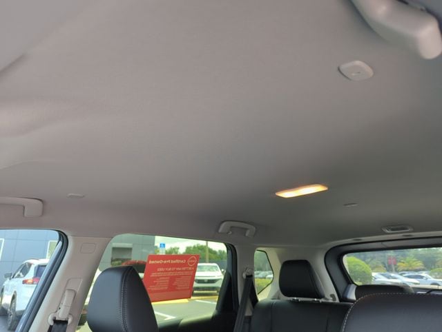 2024 Nissan Rogue SL - Photo 33