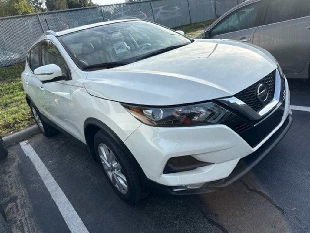 Certified 2022 Nissan Rogue Sport SV SUV