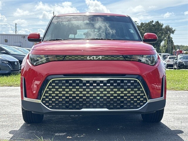 2024 Kia Soul EX photo 2