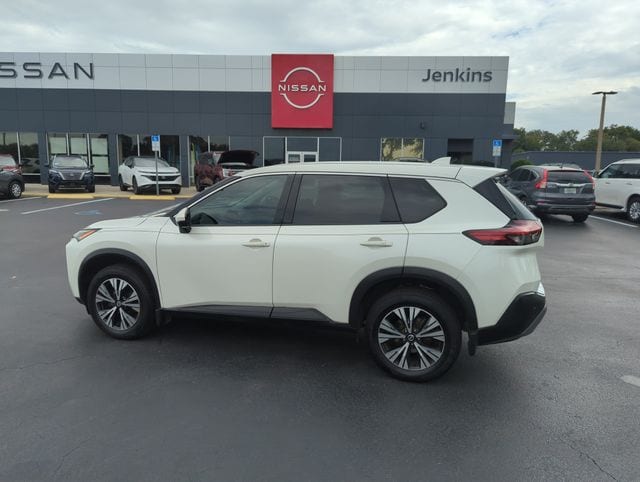 2021 Nissan Rogue SV - Photo 10