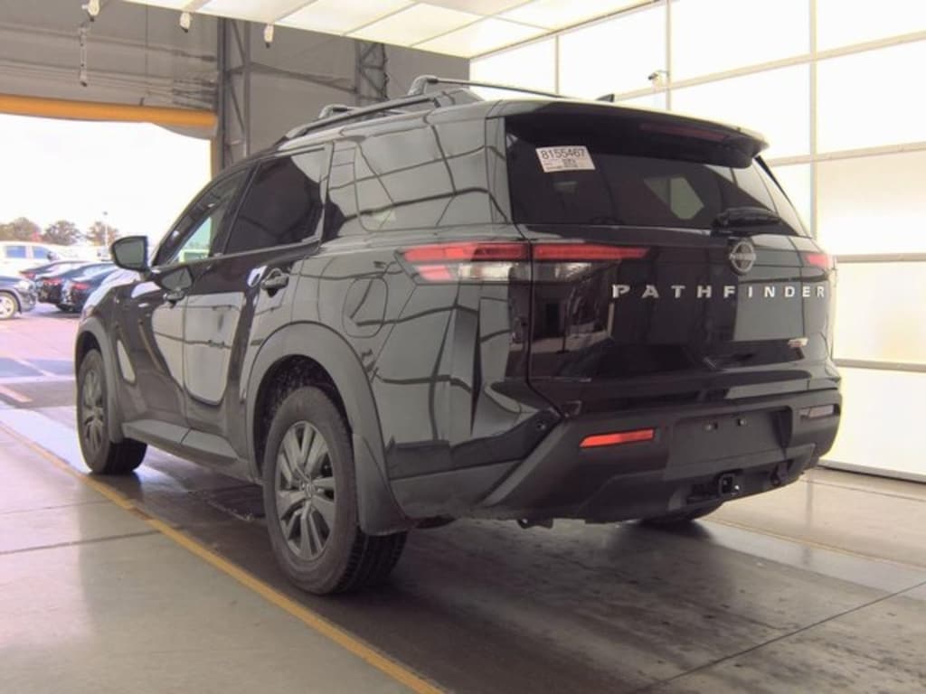 Certified 2025 Nissan Pathfinder SV SUV