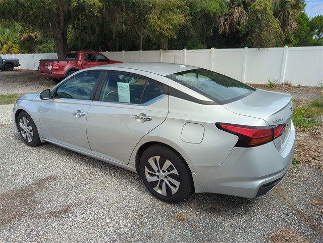 2020 Nissan Altima 2.5 S photo 3