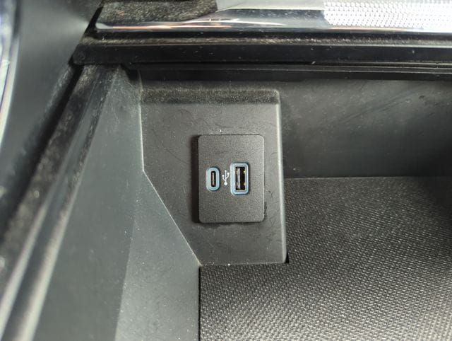 2023 Ford F-150 Lariat - Photo 38