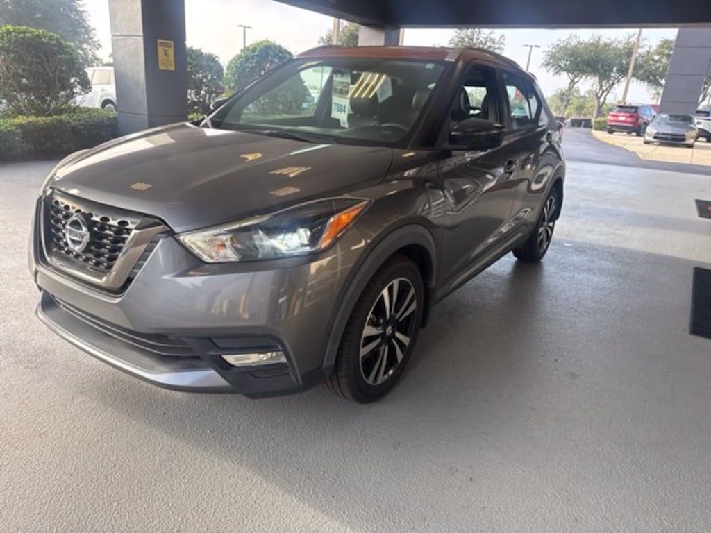 Certified 2019 Nissan Kicks SR SUV