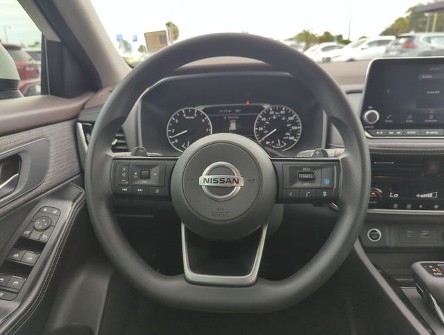 2021 Nissan Rogue SV - Photo 25