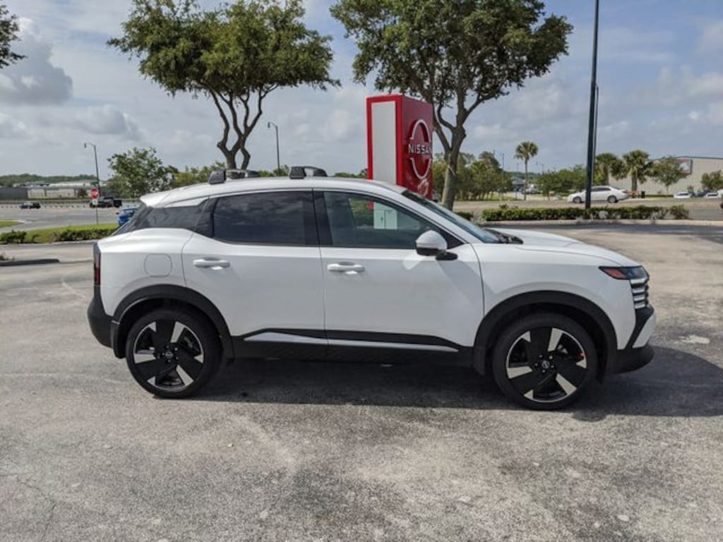 Certified 2025 Nissan Kicks SR SUV