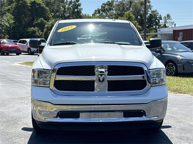 2022 Ram 1500 Classic Tradesman photo 2