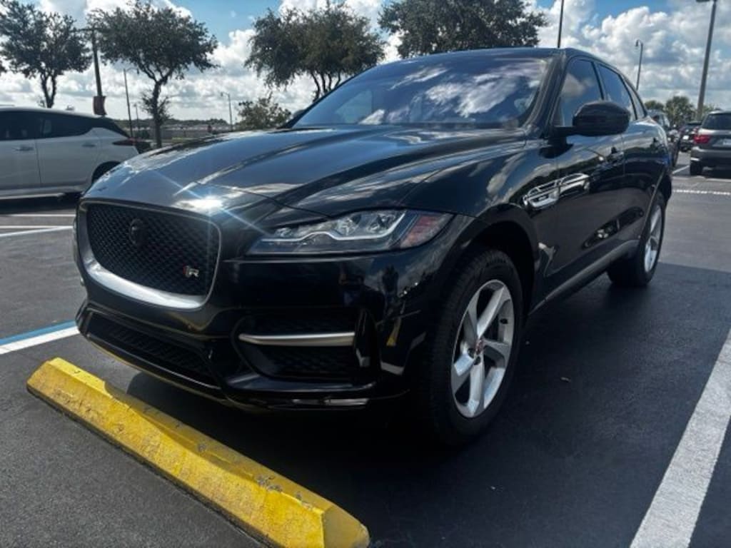 Used 2017 Jaguar F-PACE 35t R-Sport SUV