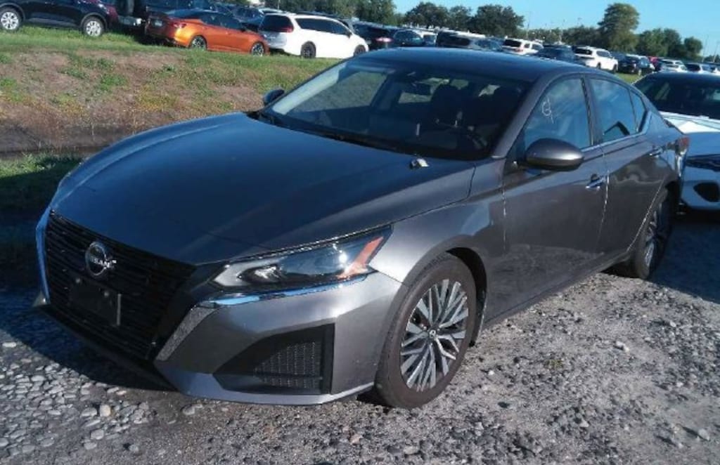 Certified 2024 Nissan Altima 2.5 SV Sedan