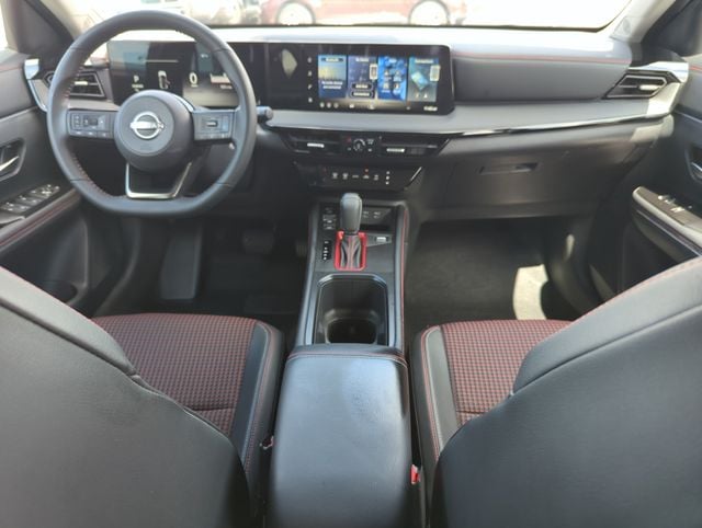 2026 Nissan KICKS SR - Photo 23