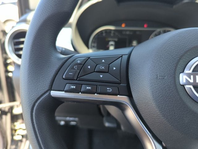 2025 Nissan Versa Sedan SV - Photo 38