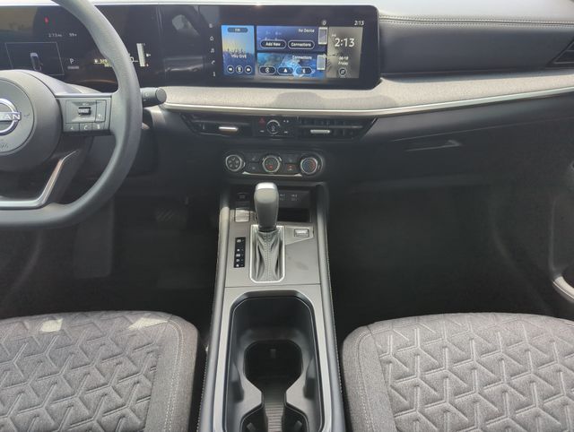 2025 Nissan Kicks SV AWD - Photo 25