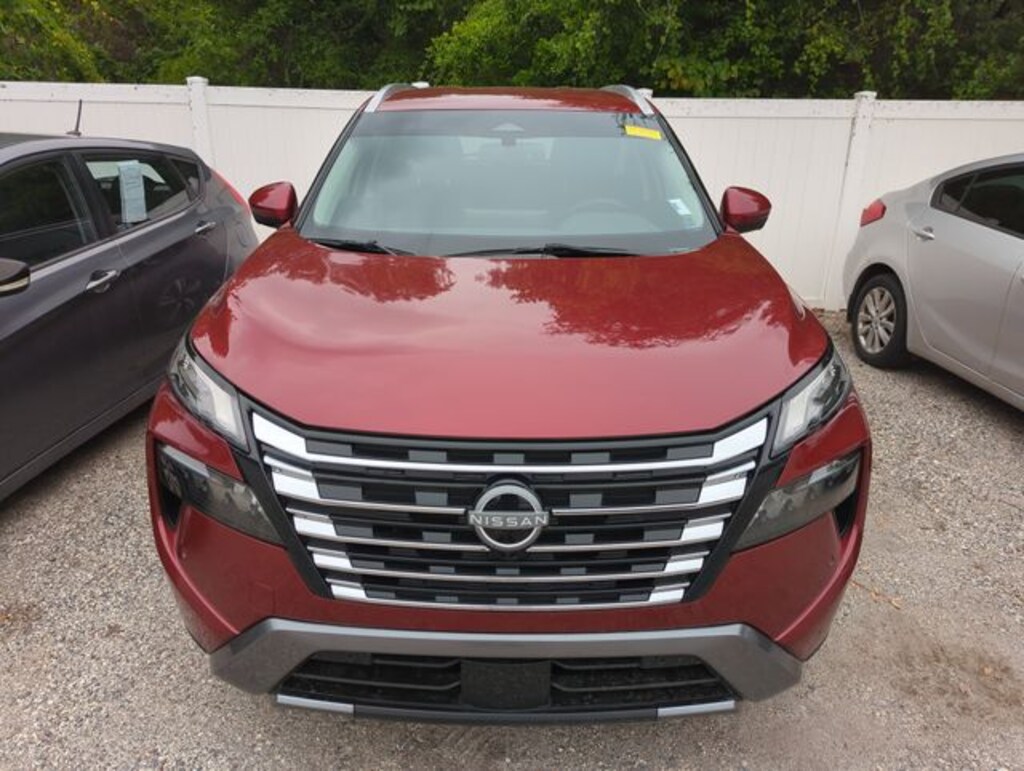 Certified 2025 Nissan Rogue SL SUV