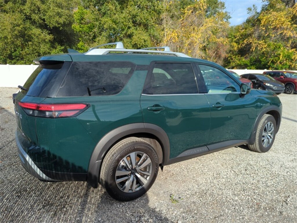 Certified 2024 Nissan Pathfinder SL SUV