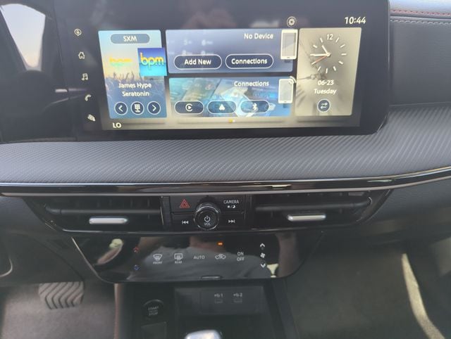2025 Nissan Kicks SR - Photo 37