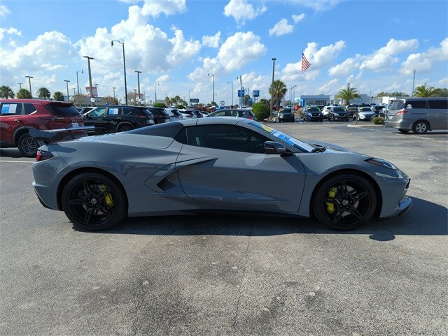 2024 Chevrolet Corvette Stingray 2LT Convertible photo 2