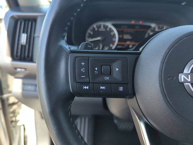 2023 Nissan Pathfinder SL - Photo 45